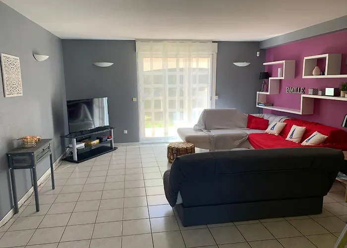 Willa Climatisee Avec Piscine Privee, 3 Ch, Jardin, Parking Et Wifi A - Fr-1-776-113 *