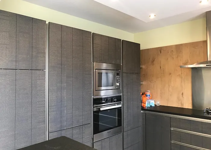 Climatisee Avec Piscine Privee, 3 Ch, Jardin, Parking Et Wifi A - Fr-1-776-113 Willa *